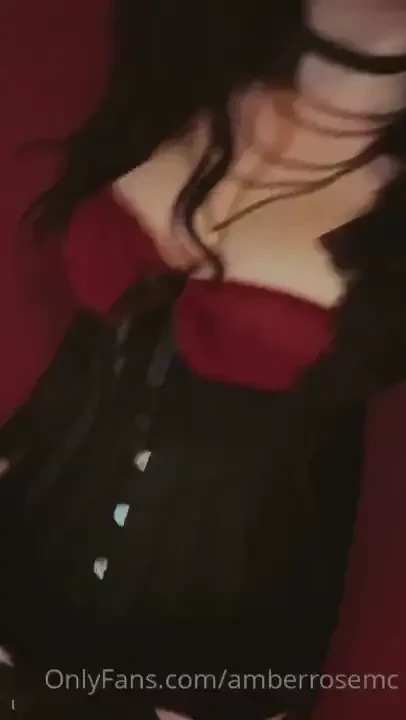 Feeling vampy tonight 