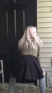 The more y all tip me the more i post