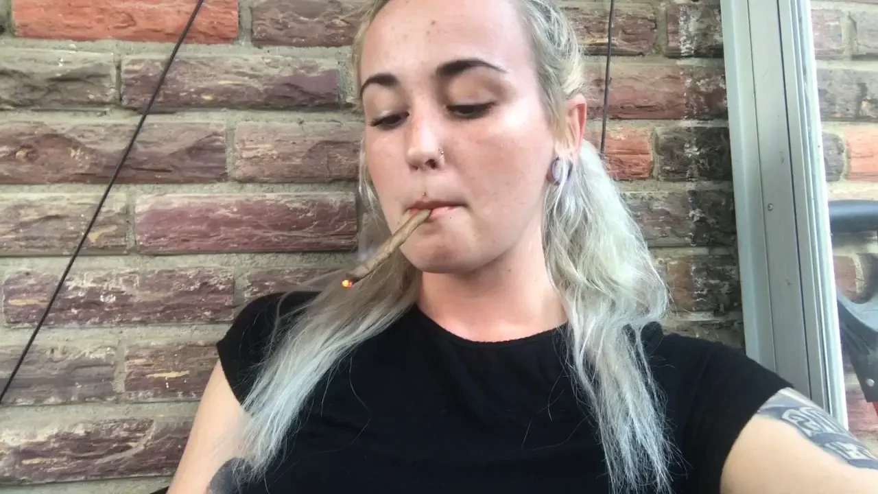 Act up you can get snatched up 