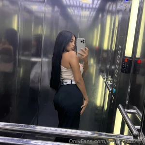 Taking photos in the elevator and enjoying life and i recommend it to