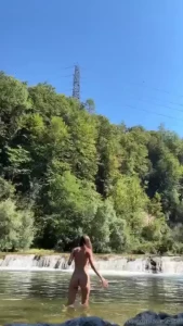 Hello my wonderful bunnies do you think being a model my life is all