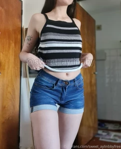 Do you like pale girls