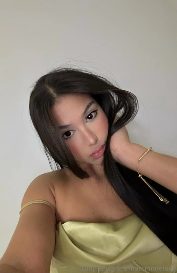 Guess how wet i am or better take a look and find out 