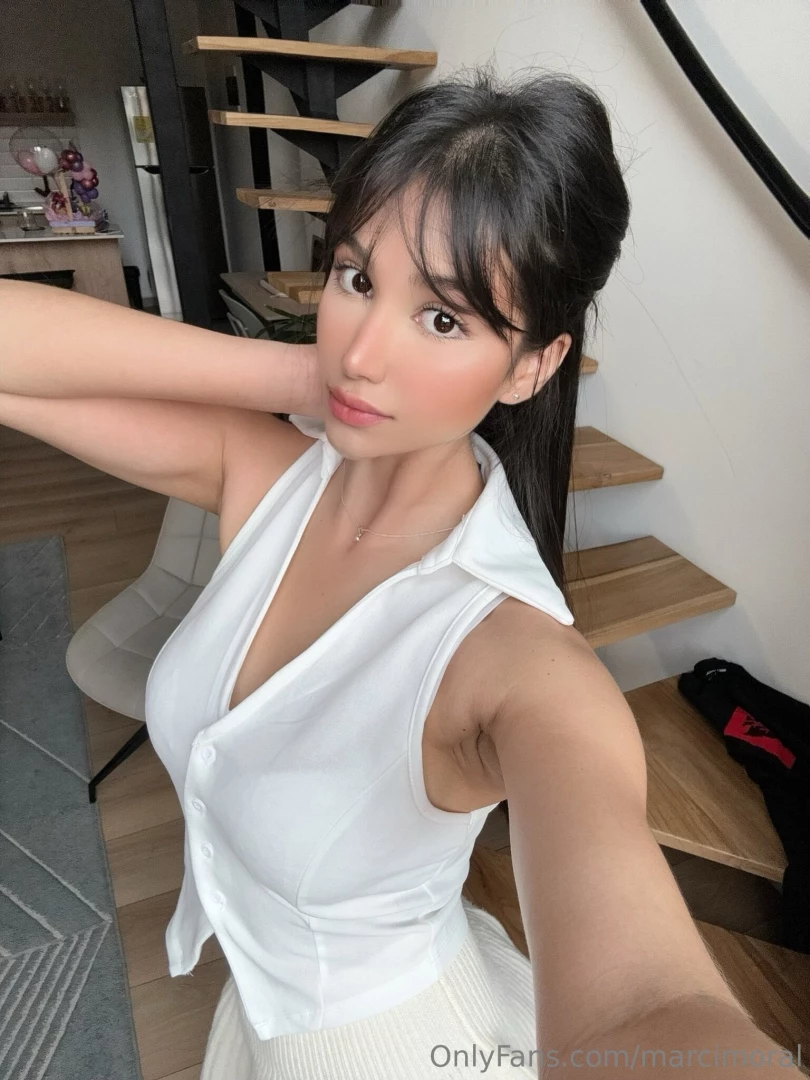 Can i show you something in the dms 