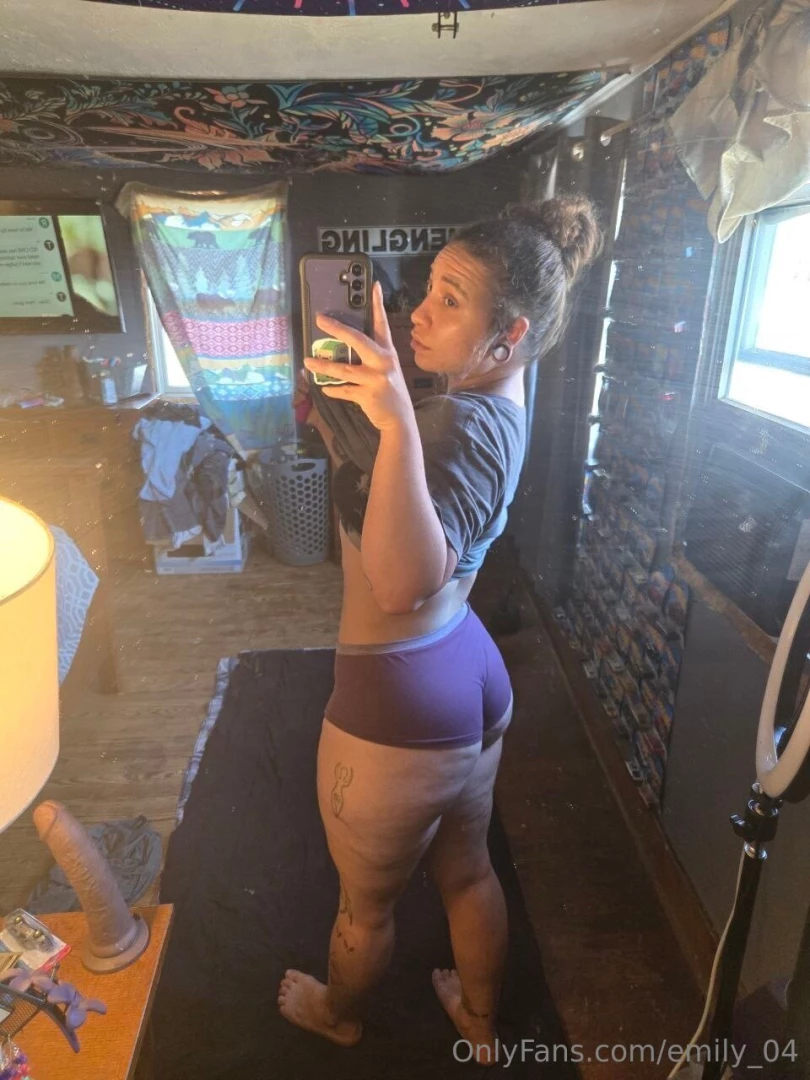 Follow emmloomis her page is all inclusive with no ppv only 10 part 5 