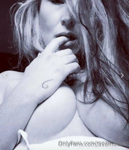 Hey baby will you play with me meadow_sss meadow_sss meadow_sss i m