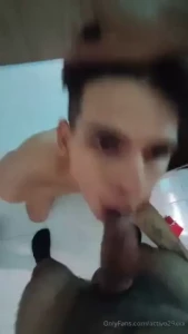 Que rico este putito un joven delicioso sumiso y bn perra al tener mi