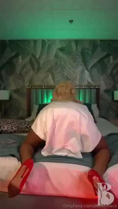 Yung dumb and coulddd be filled with more cum imo 