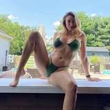 lauralaceyof1