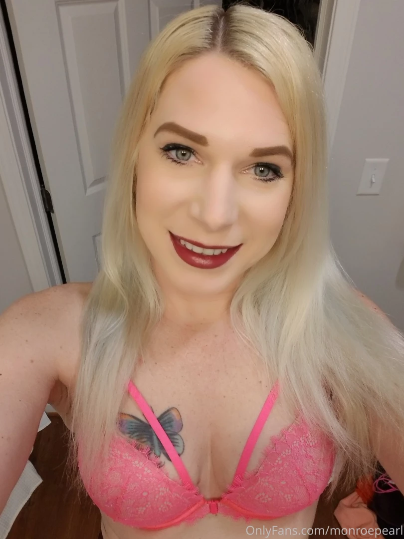 I want to put my lipstick all over you 