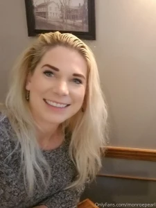 Good morning sexy let s go for a walk together