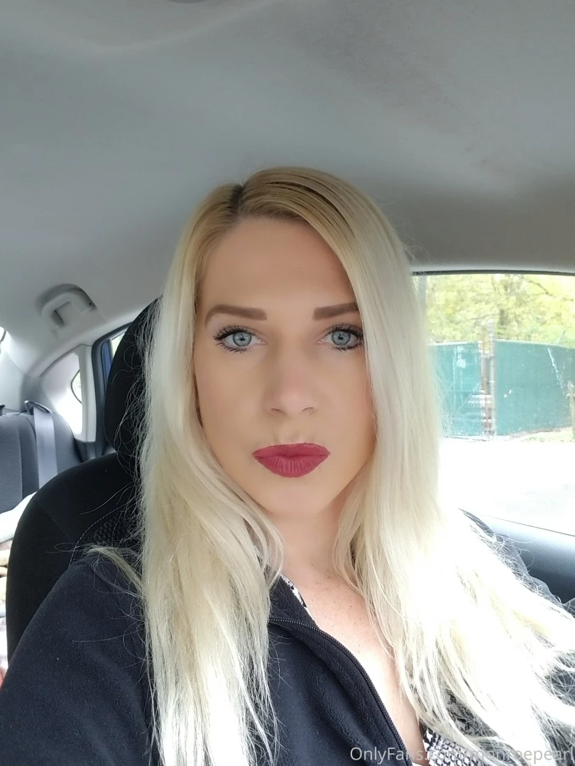 Where can i put my lips 