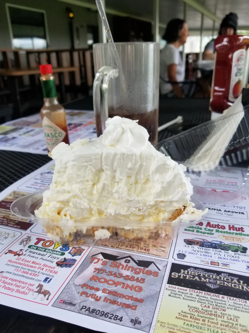 This coconut cream pie was so delicious 