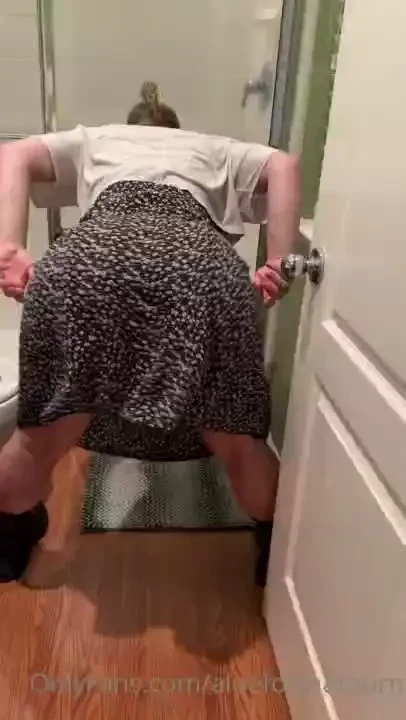 A little sundress dance for you lovelies 