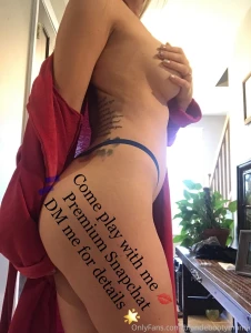 Come join me on snapchat daily nudes that will not disappoint i also