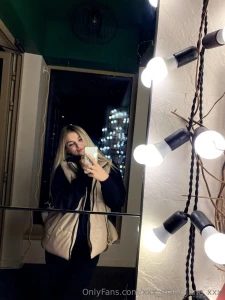 The atmosphere is imbued with beauty and inner light every detail