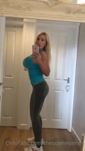 thesophiejames - Slutty fitness milf - muliti videos on this post all from the same part 2 