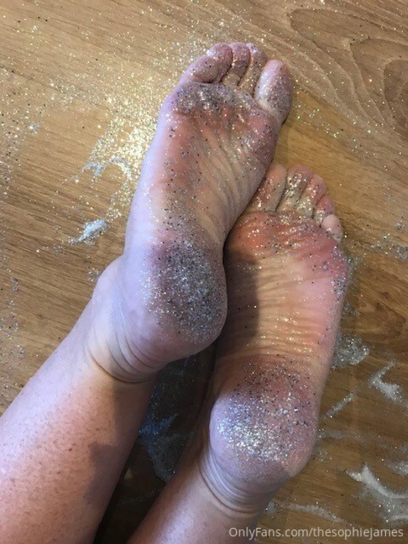 thesophiejames - Look at those glitter soles 