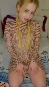 Got a new video and outfit for you guys what do you think