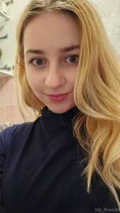 I look a bit sad being so long without a boyfriend