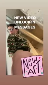 Just dropped two naughty af videos in messages one is really cray