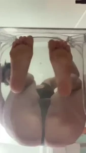 Dropping the full vid in messages