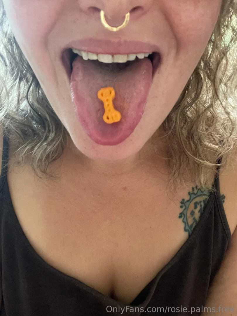 Put ur in my mouth never too old for food shaped like shit 