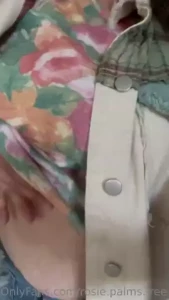 Shhh follow me i ll let you have a peak while no one s looking