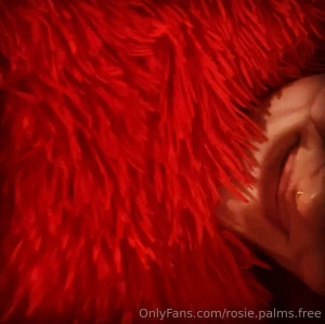 Subscribe to my xxx page rosie palms and see everything i have hidden