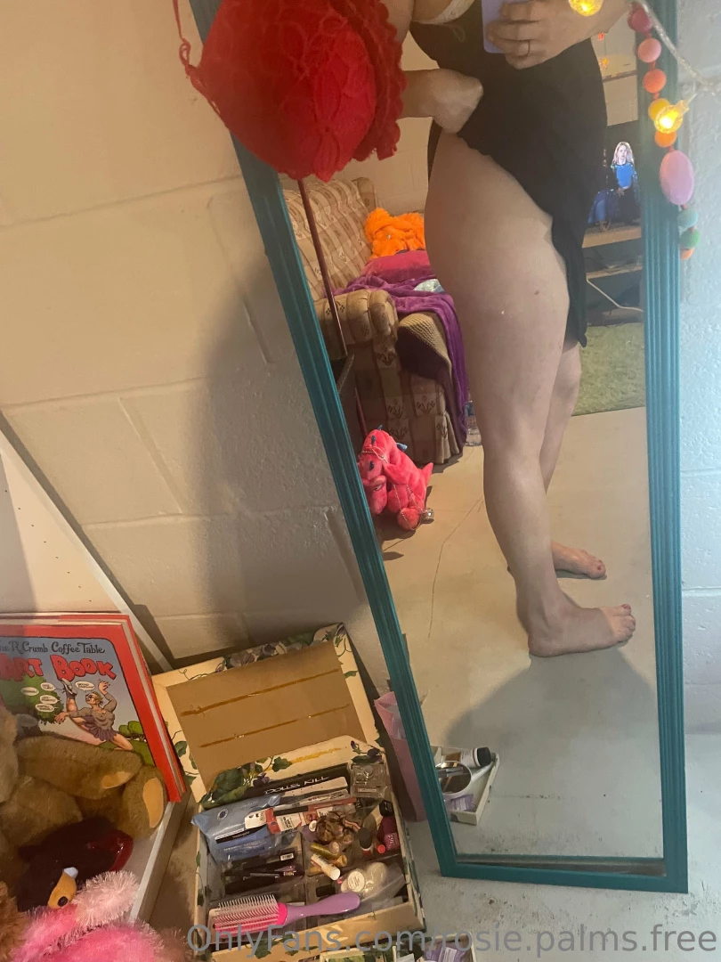 Ready for my trip to to grocery store remind me not to bend over too 