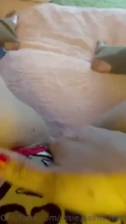 Will you pull my panties to the side for me go to rosie palms to see 