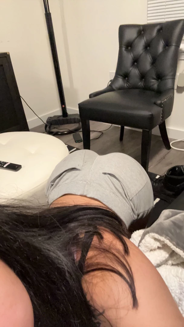 Pls bend me over like this 