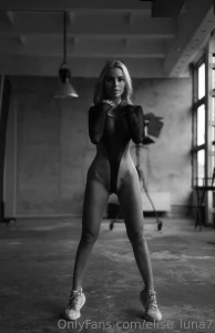 Hello winter it s time for someone to warm me up