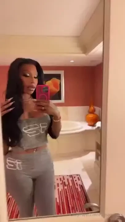 Why are guys scared to approach me 