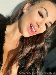 I m bored tell me what are you doing