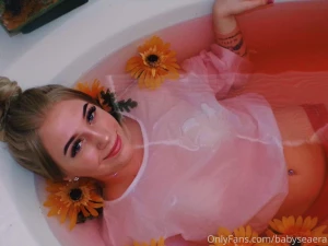 Creamy white or creamy wet