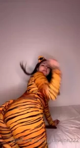 I m online on my vip page pixieforthewinn its 70 off for the next 20