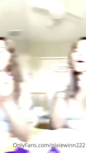 Going live tonight 7pm pst tonights live will be willy wonka themed