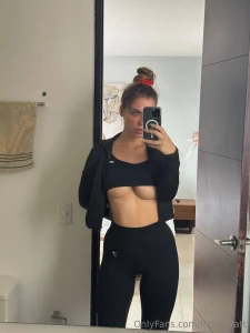 Sporty and messy but always sexy