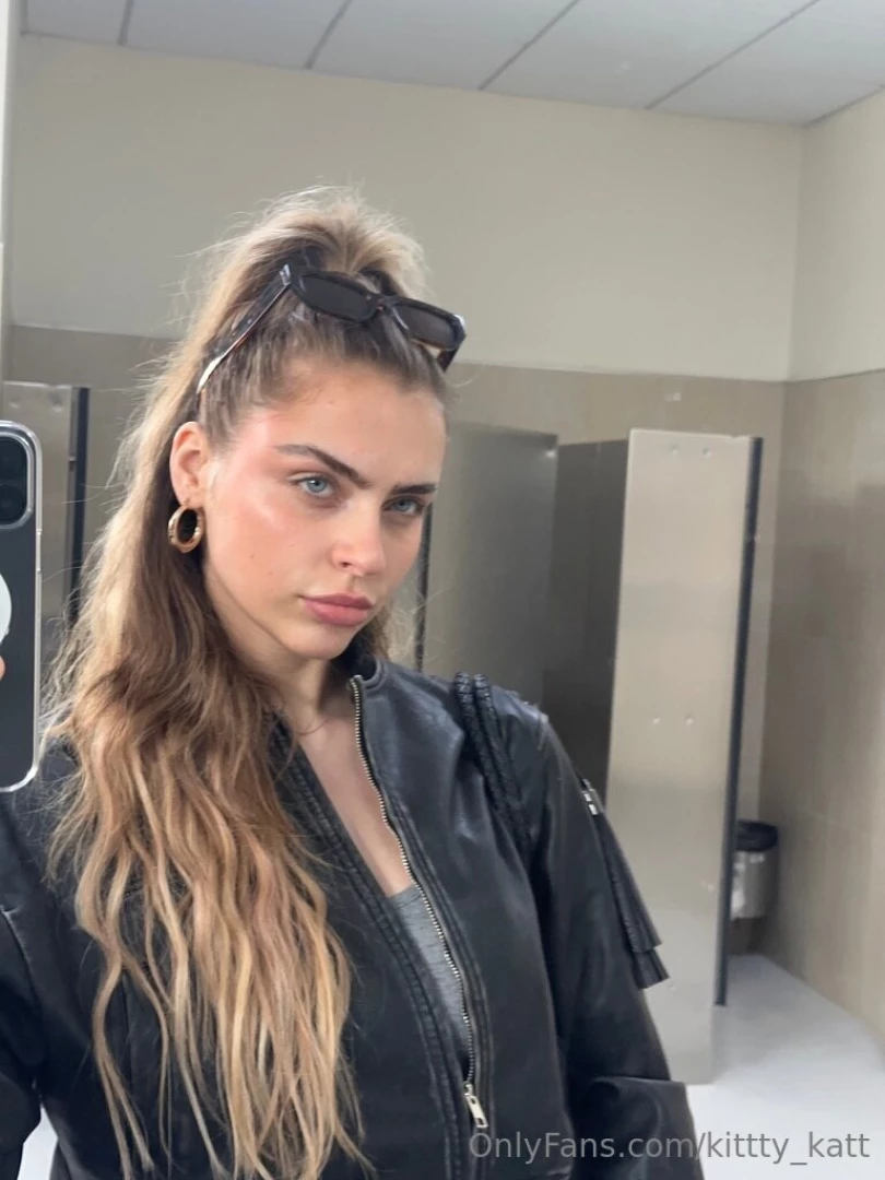Livin like a rockstar 