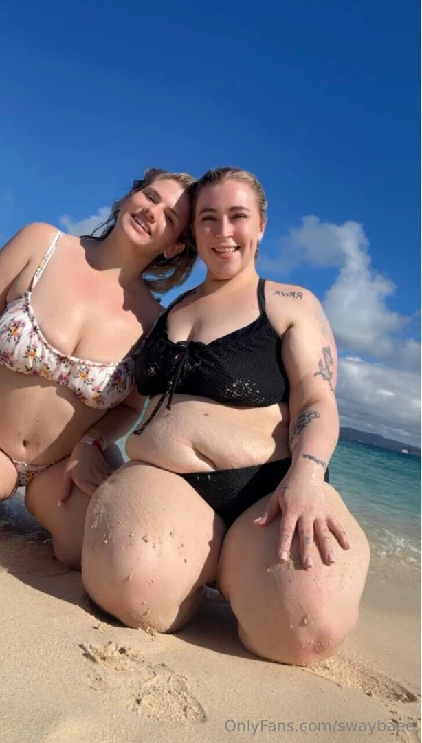 Imagine waking up to two sluts instead of one urfavkittykatt 