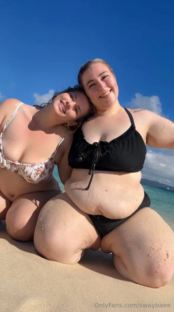 Life s better in bikinis urfavkittykatt 