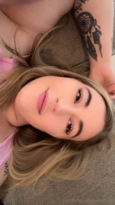 Im live just click this link to watch all the slutty fun https