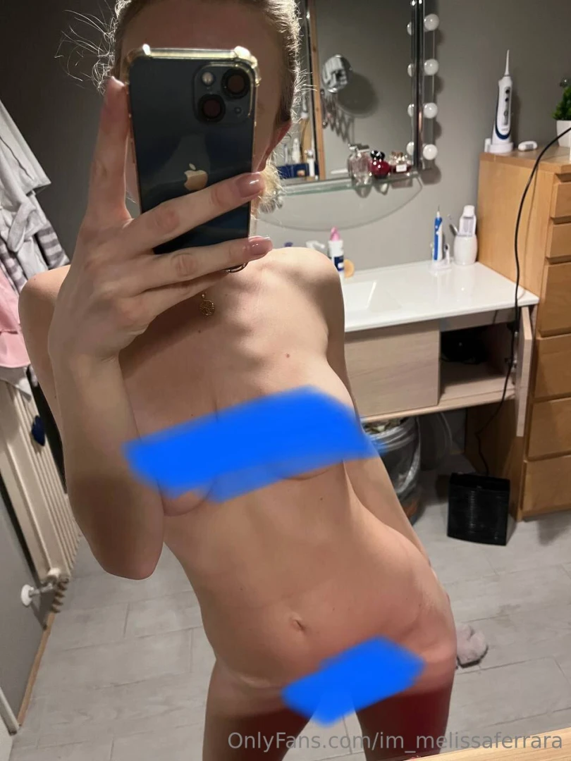 Buongiorno amore vieni a vedermi tutta nulla sul mio profilo vip pi di 