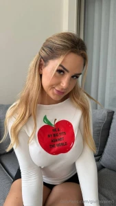 Non natale senza una mia live domani sera alle 22 ti aspetto spoiler