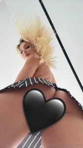 I don t ask i sit and you thank me for it