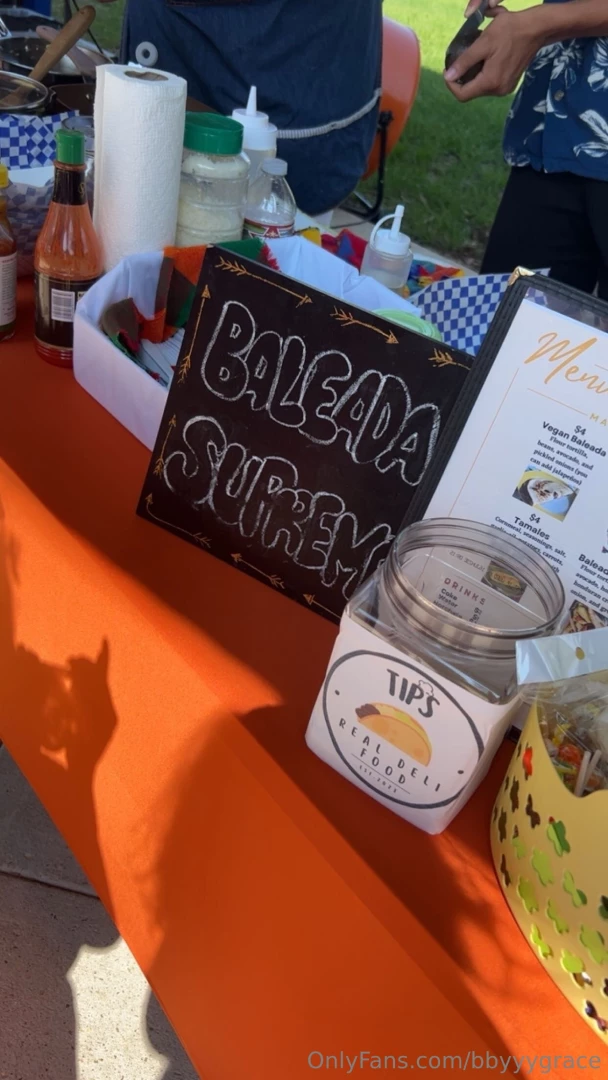 Someone cum get me onee 