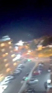 Non riesco a dormire quindi decido di uscire sul terrazzo a godermi il