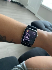 Post workout butt pics at the gym now posted on onlyfans com