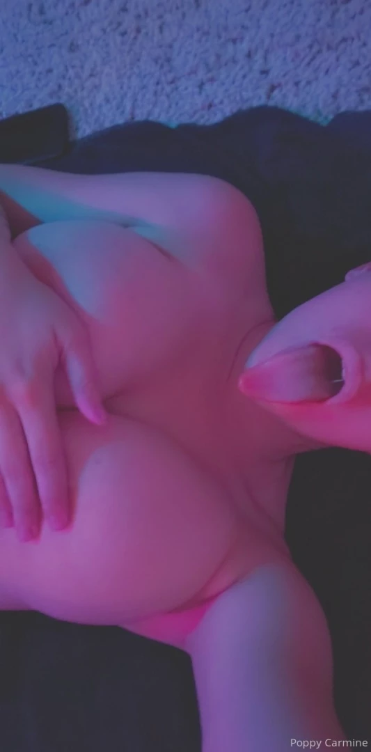 Poppycarmine1 